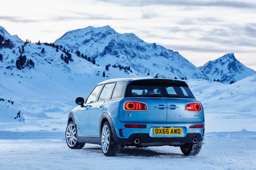  Mini Cooper S Clubman ALL4 2016 года  (фото 15 из 37)